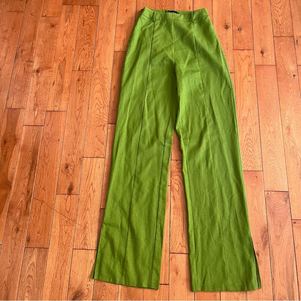 PrettyLittleThing Green Trousers - Size 4 (US)